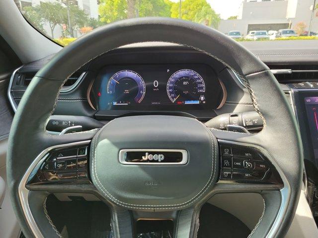 used 2022 Jeep Grand Cherokee car, priced at $37,954