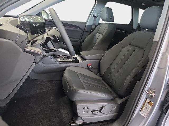 new 2025 Audi Q5 car, priced at $58,100