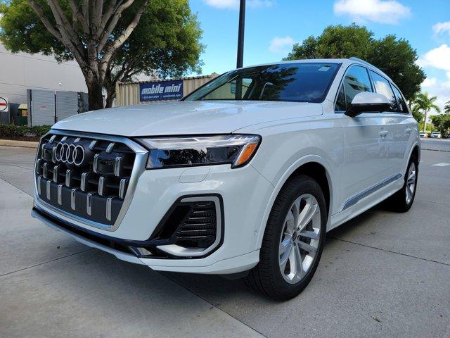 new 2025 Audi Q7 car, priced at $75,655