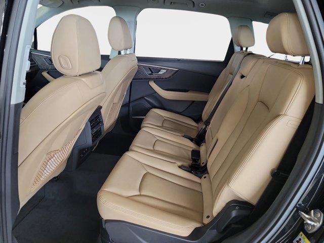 new 2025 Audi Q7 car, priced at $77,450