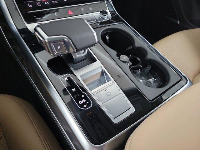 new 2025 Audi Q7 car, priced at $77,450