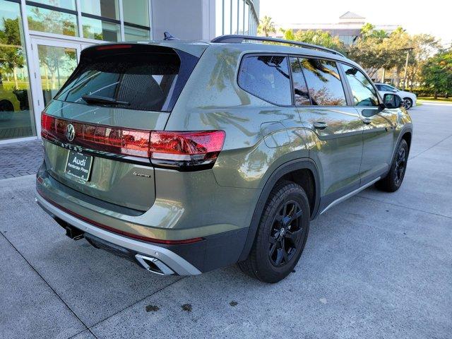 new 2024 Volkswagen Atlas car, priced at $46,900