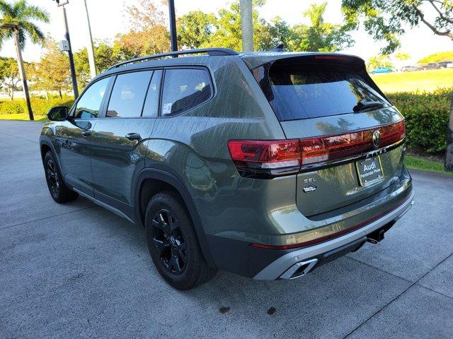 new 2024 Volkswagen Atlas car, priced at $46,900