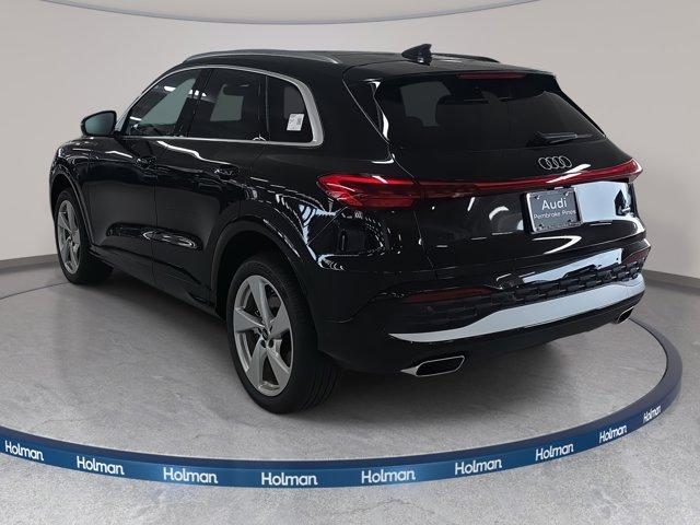 new 2025 Audi Q5 car, priced at $61,300