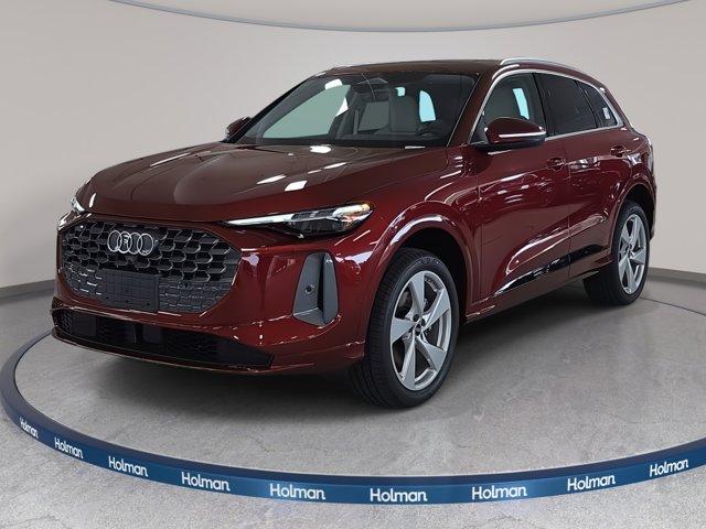 new 2025 Audi Q5 car, priced at $61,300