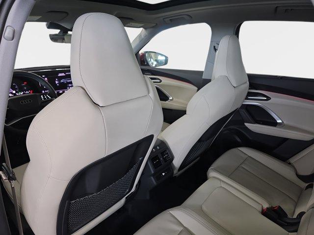 new 2025 Audi Q5 car, priced at $61,300