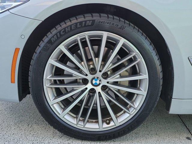 used 2019 BMW 540 car, priced at $22,870