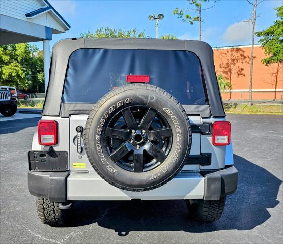 used 2015 Jeep Wrangler Unlimited car, priced at $26,980