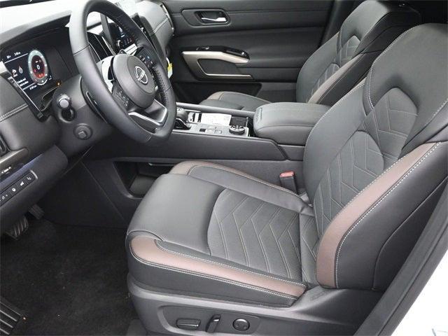 new 2025 Nissan Pathfinder car, priced at $46,962