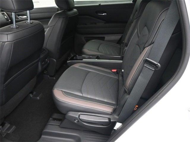 new 2025 Nissan Pathfinder car, priced at $51,092