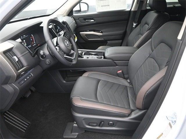 new 2025 Nissan Pathfinder car, priced at $51,092