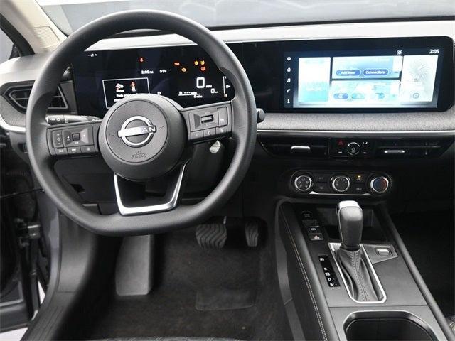 new 2025 Nissan Kicks car, priced at $24,290