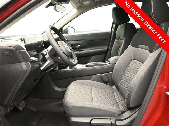 new 2025 Nissan Kicks car, priced at $24,487
