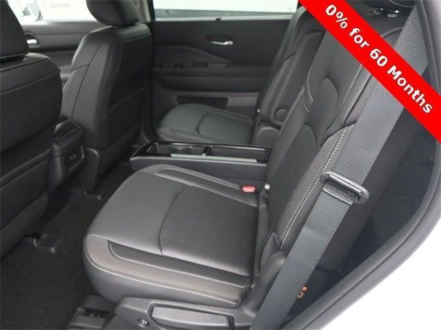 new 2025 Nissan Pathfinder car, priced at $46,284