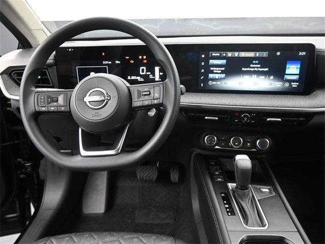 new 2025 Nissan Kicks car, priced at $26,990