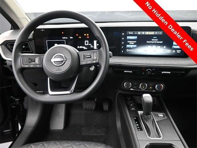new 2025 Nissan Kicks car, priced at $25,490
