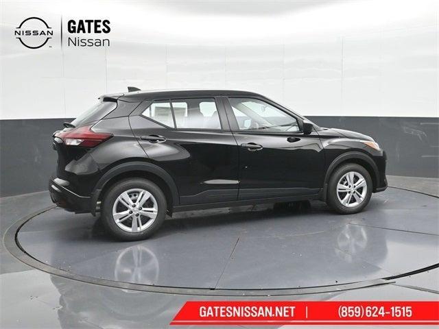 new 2025 Nissan Kicks Play car, priced at $22,150