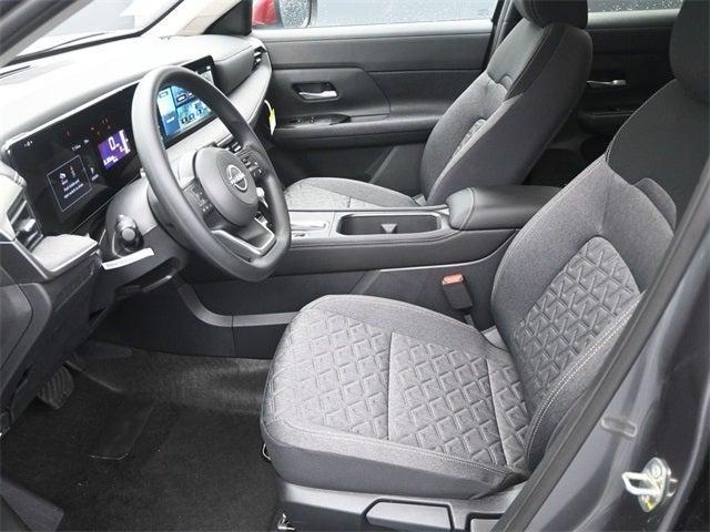 new 2025 Nissan Kicks car, priced at $26,590