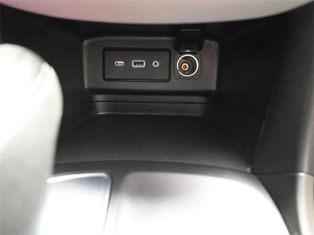 used 2021 Chevrolet Equinox car, priced at $18,990