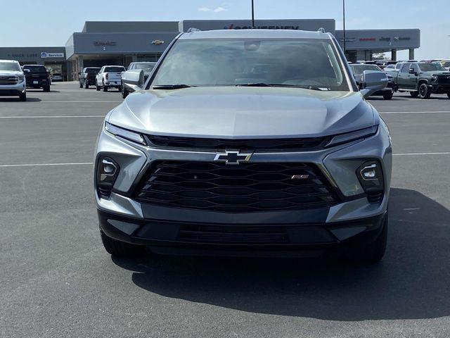 new 2025 Chevrolet Blazer car, priced at $39,931