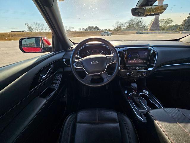 used 2023 Chevrolet Traverse car, priced at $32,400