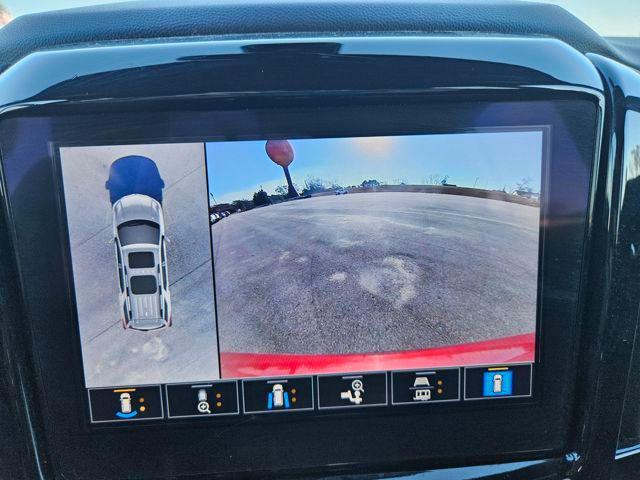 used 2023 Chevrolet Traverse car, priced at $32,400