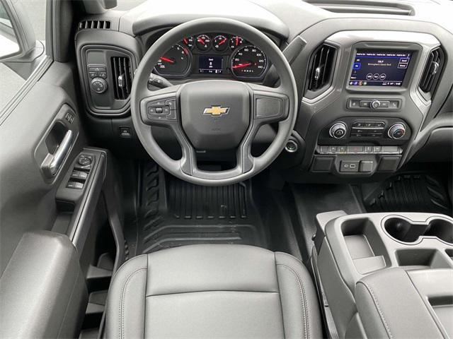 new 2024 Chevrolet Silverado 1500 car, priced at $38,325