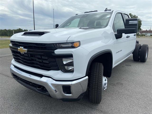 new 2024 Chevrolet Silverado 3500 car, priced at $61,793