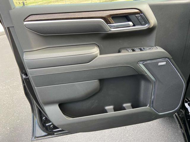 new 2025 GMC Sierra 1500 car, priced at $58,830