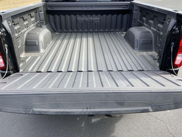 new 2025 GMC Sierra 1500 car, priced at $58,830