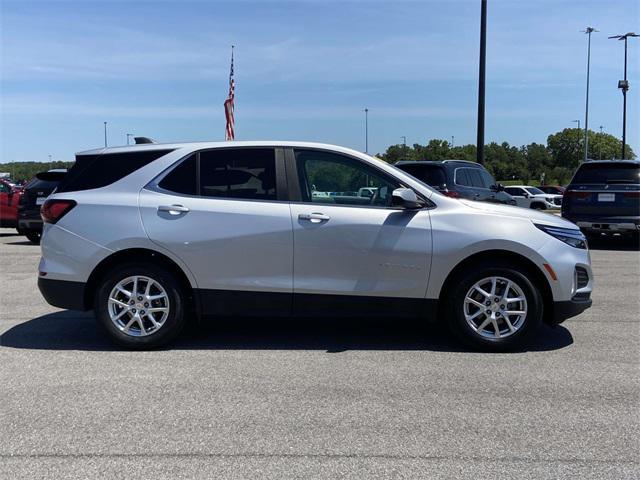 used 2022 Chevrolet Equinox car, priced at $19,547