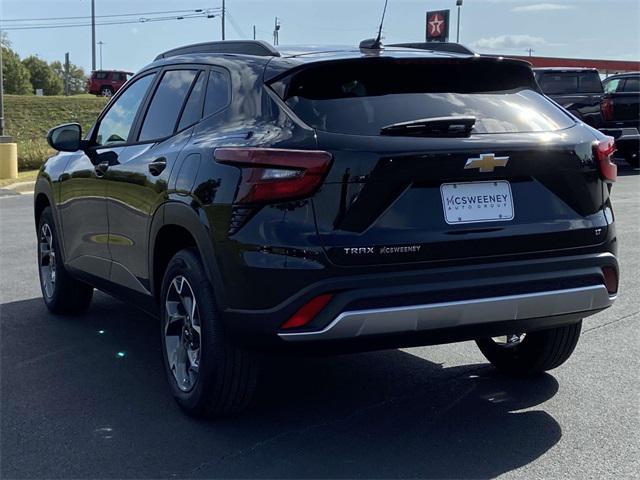 new 2025 Chevrolet Trax car, priced at $24,190