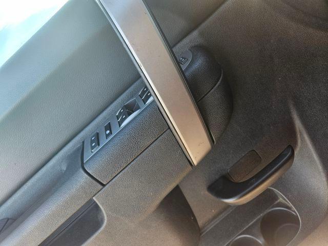 used 2013 GMC Sierra 2500 car, priced at $17,495