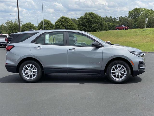 new 2024 Chevrolet Equinox car, priced at $26,582