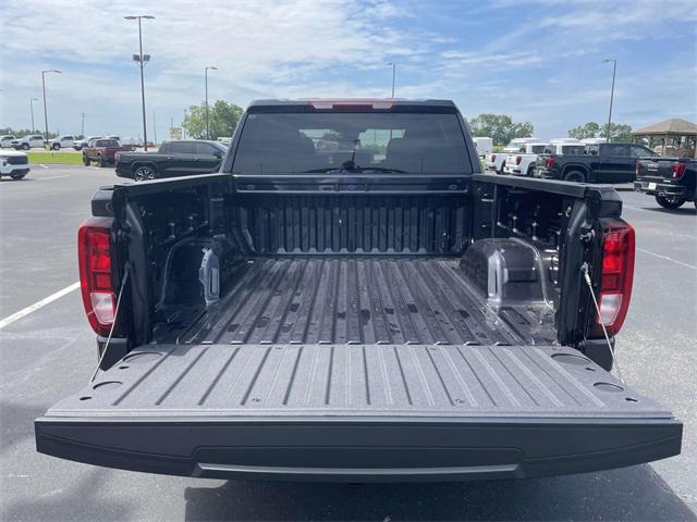 new 2025 GMC Sierra 1500 car, priced at $45,162