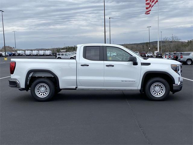 new 2024 GMC Sierra 1500 car, priced at $39,550