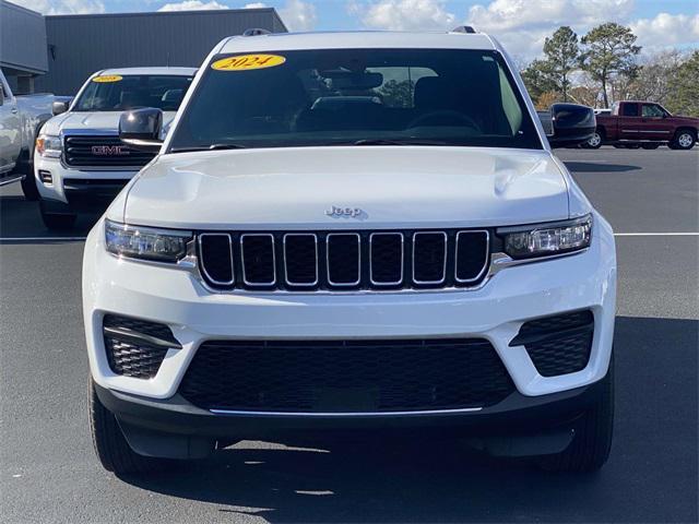 used 2024 Jeep Grand Cherokee car, priced at $36,990