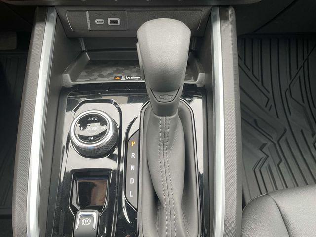 new 2025 Chevrolet Colorado car, priced at $48,065