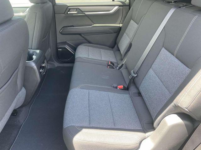 new 2025 GMC Acadia car, priced at $44,052