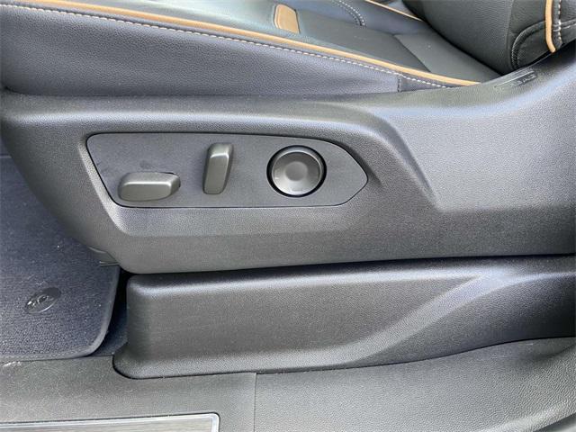 used 2024 GMC Yukon car