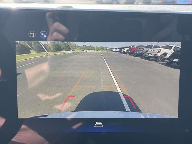 new 2026 Chevrolet Equinox car, priced at $34,197