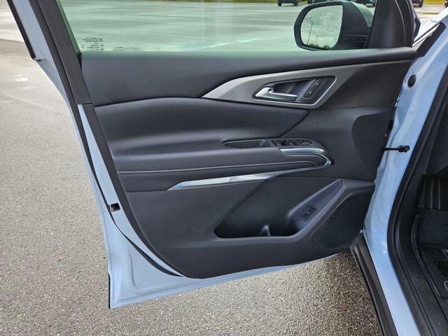 new 2026 Chevrolet Traverse car, priced at $47,437