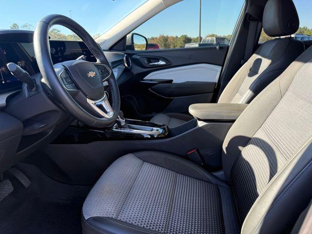 used 2024 Chevrolet Trax car, priced at $19,999