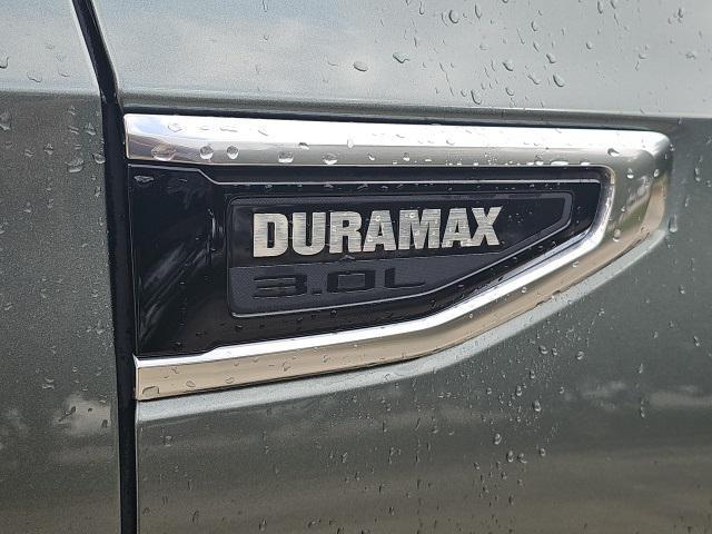 used 2023 GMC Yukon XL car, priced at $65,689