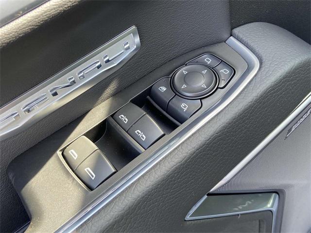 new 2025 GMC Sierra 1500 car, priced at $69,391