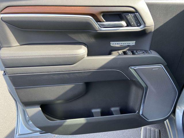 new 2025 GMC Sierra 1500 car, priced at $71,391