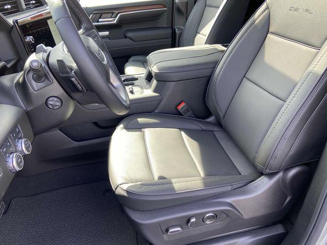 new 2025 GMC Sierra 1500 car, priced at $71,391