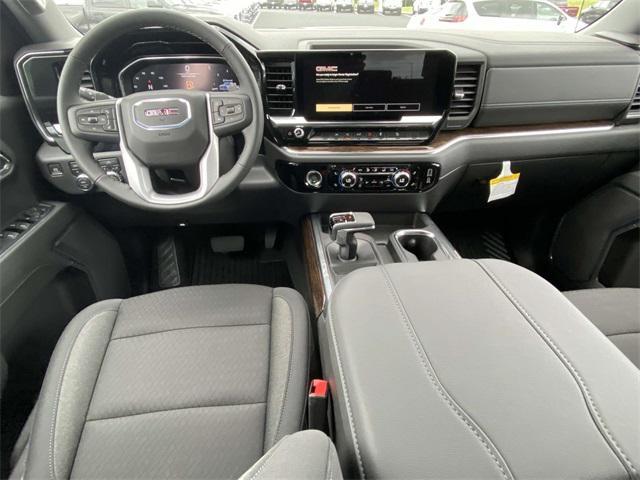 new 2024 GMC Sierra 1500 car, priced at $52,540