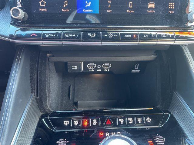 used 2023 Jeep Grand Wagoneer car, priced at $54,990