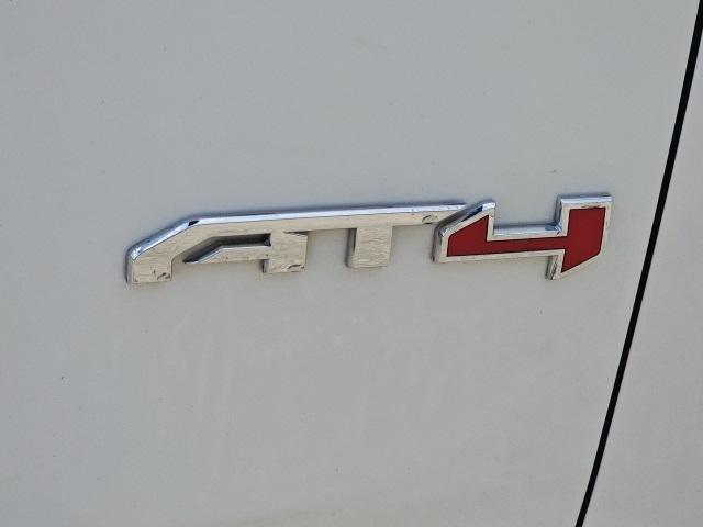 used 2021 GMC Yukon car, priced at $48,887